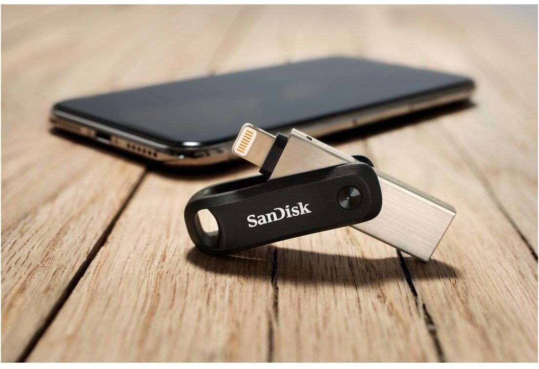 iXpand Go USB 3.0 (64GB) silber