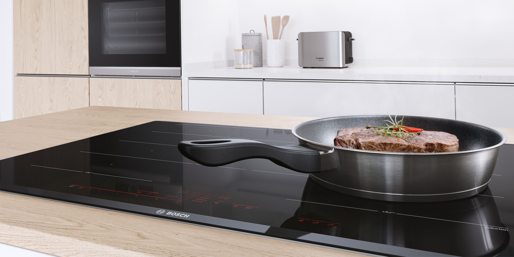 Bosch Induktion Ceranfeld mit Induktion Pfanne.
