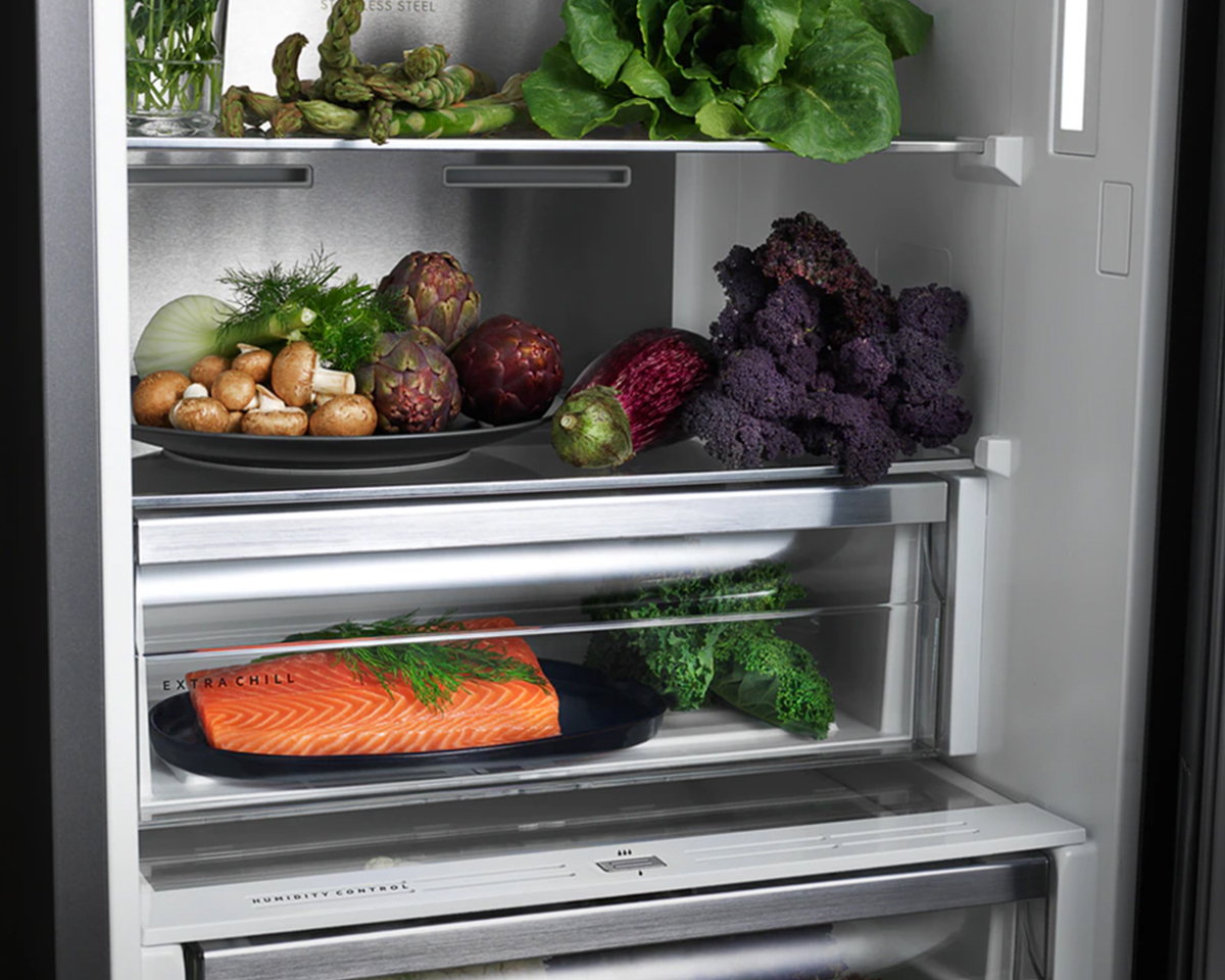 AEG K&uuml;hlger&auml;t mit einger&auml;umten Obst & Gem&uuml;se 