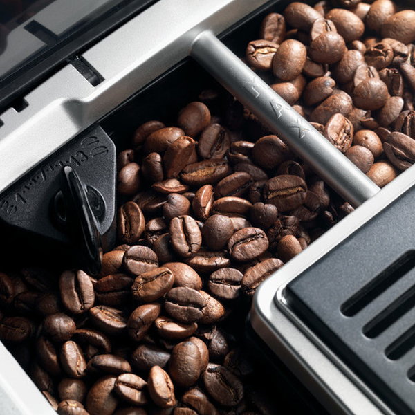 De'Longhi Kaffeevollautomat mit Bohnenfach